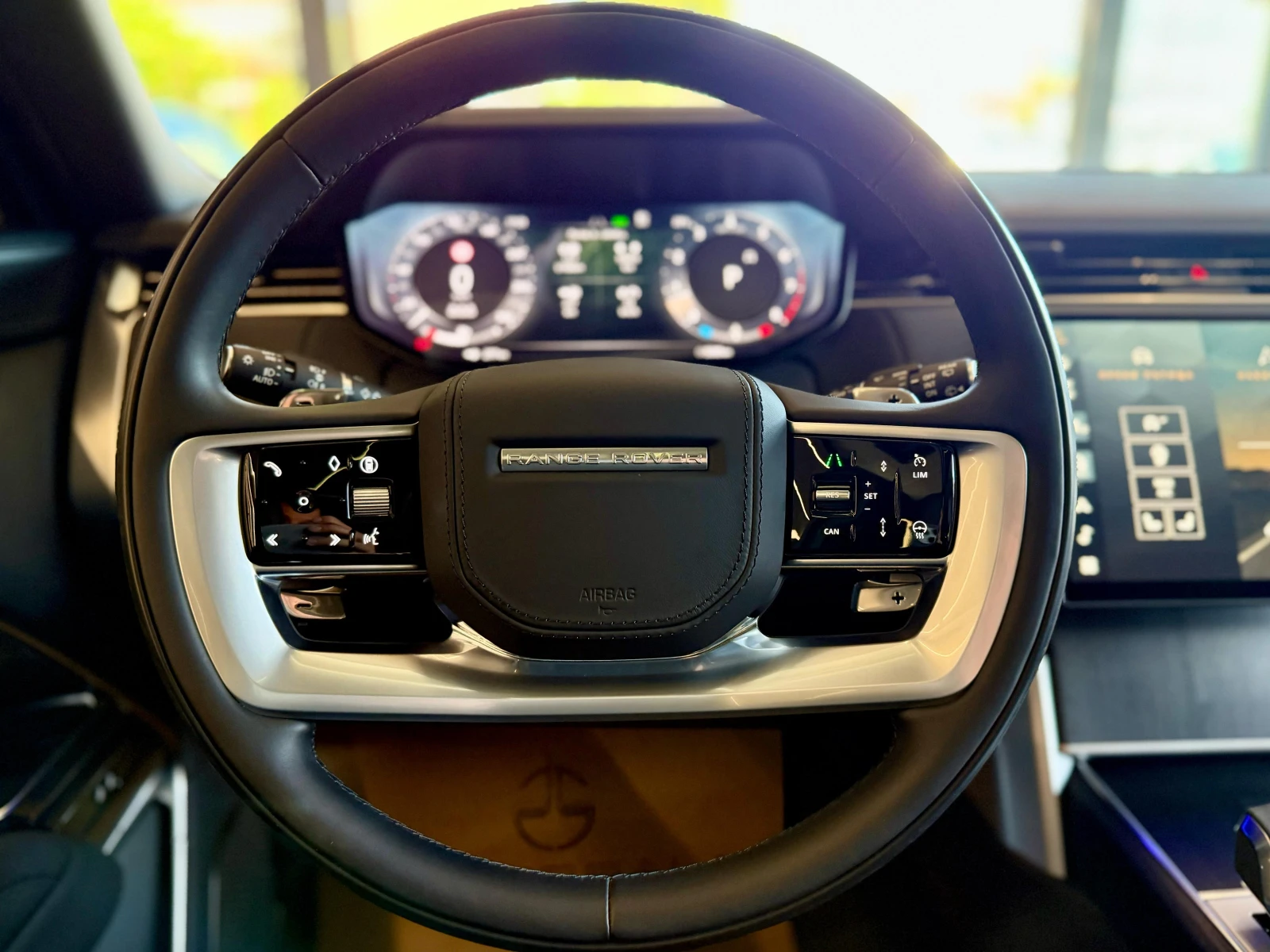 Land Rover Range rover P530* Autobiography* * Pano* Монитори* ЛИЗИНГ - изображение 10