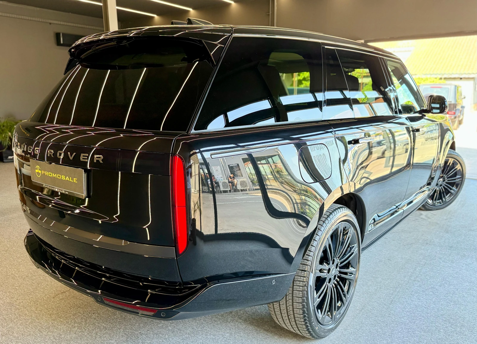 Land Rover Range rover P530* Autobiography* * Pano* Монитори* ЛИЗИНГ - изображение 6