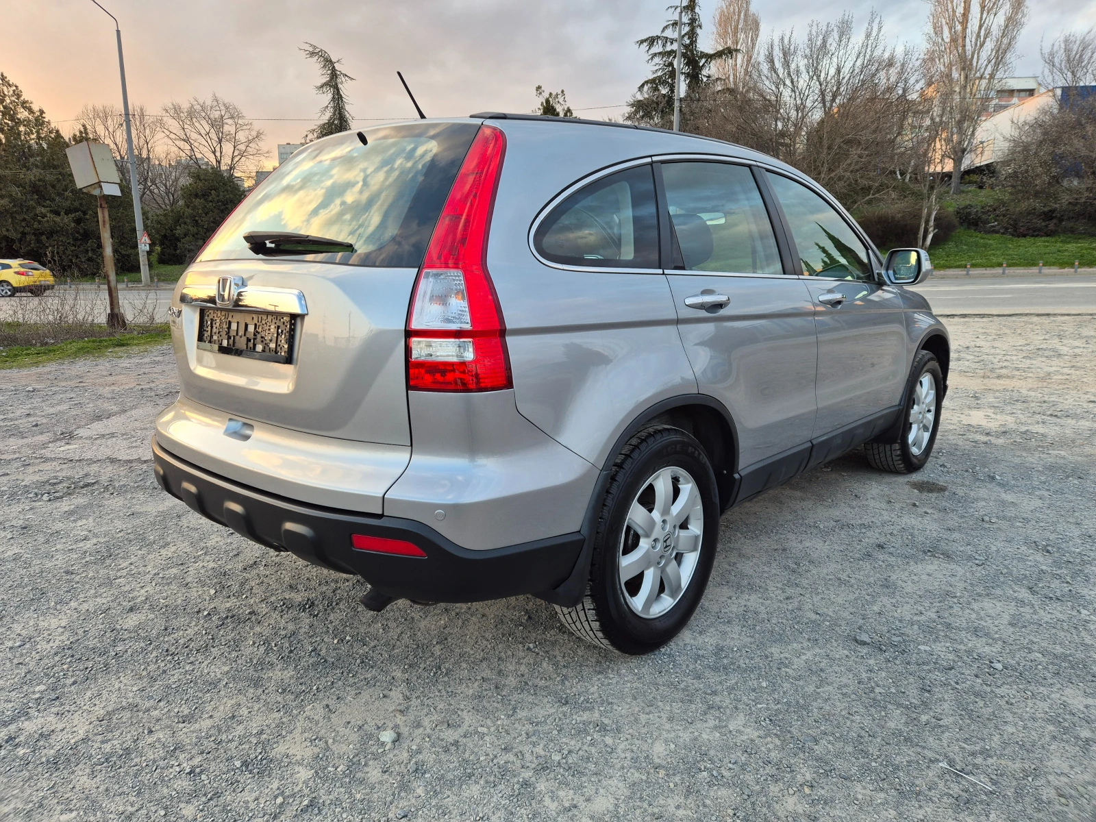Honda Cr-v 2.2i-CTDi, снимка 5 - Автомобили и джипове - 53868253