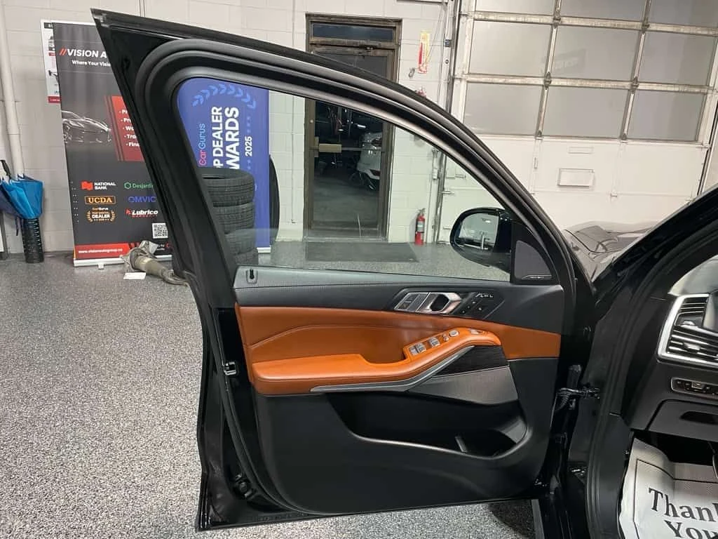 BMW X7 M SPORT XDrive40i/HARMAN/KARDON/ПАНОРАМА/ОБДУХВАНЕ, снимка 7 - Автомобили и джипове - 54204582