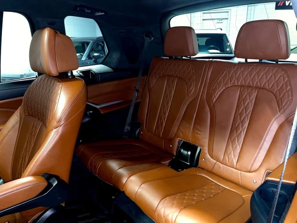 BMW X7 M SPORT XDrive40i/HARMAN/KARDON/ПАНОРАМА/ОБДУХВАНЕ, снимка 12 - Автомобили и джипове - 54204582