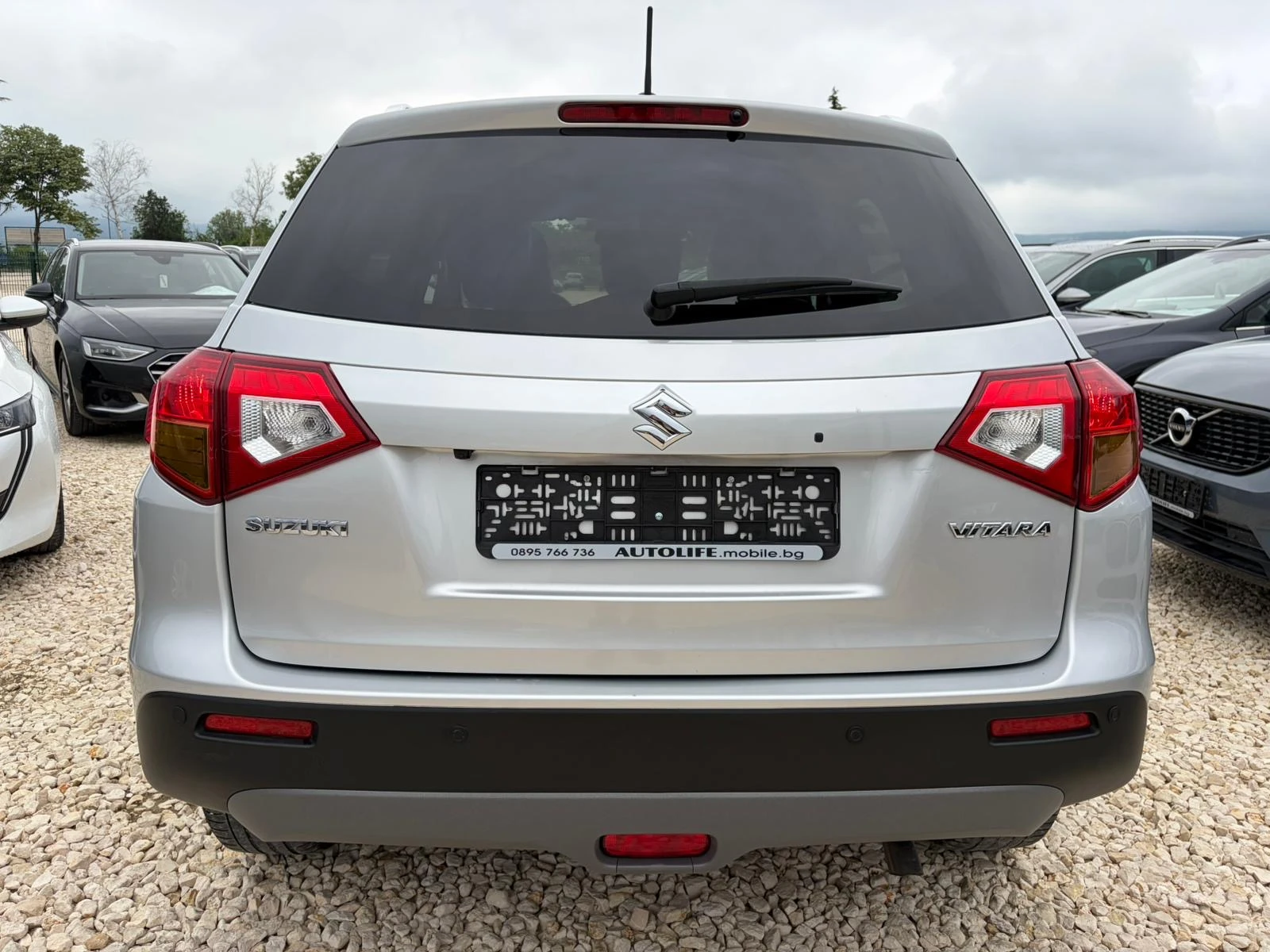 Suzuki Vitara 1.6DDIS CAMERA KEY LESS GO NAVI PODGREV KOJA, снимка 6 - Автомобили и джипове - 54746483