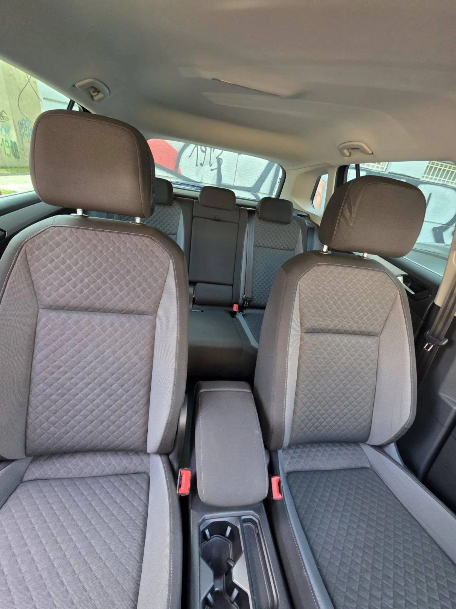 VW Tiguan, снимка 14 - Автомобили и джипове - 54807088