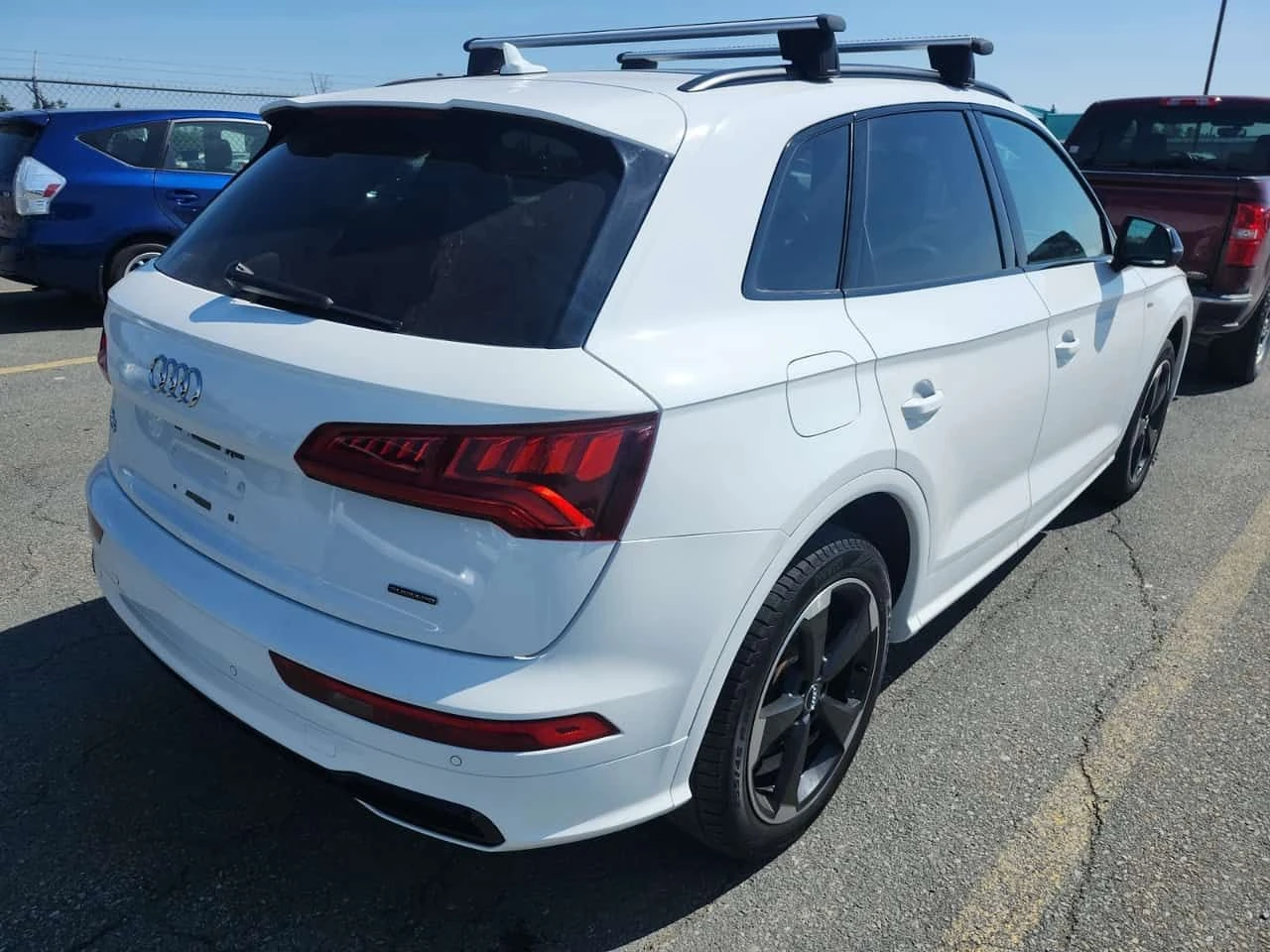Audi Q5 * TECHNIK * CARFAX * ЦЕНА ДО БГ, снимка 3 - Автомобили и джипове - 54903359