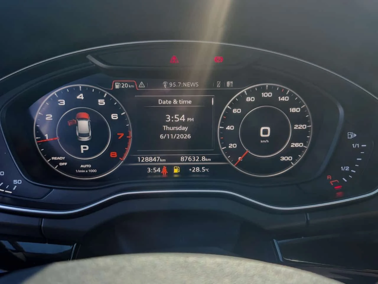 Audi Q5 * TECHNIK * CARFAX * ЦЕНА ДО БГ, снимка 13 - Автомобили и джипове - 54903359