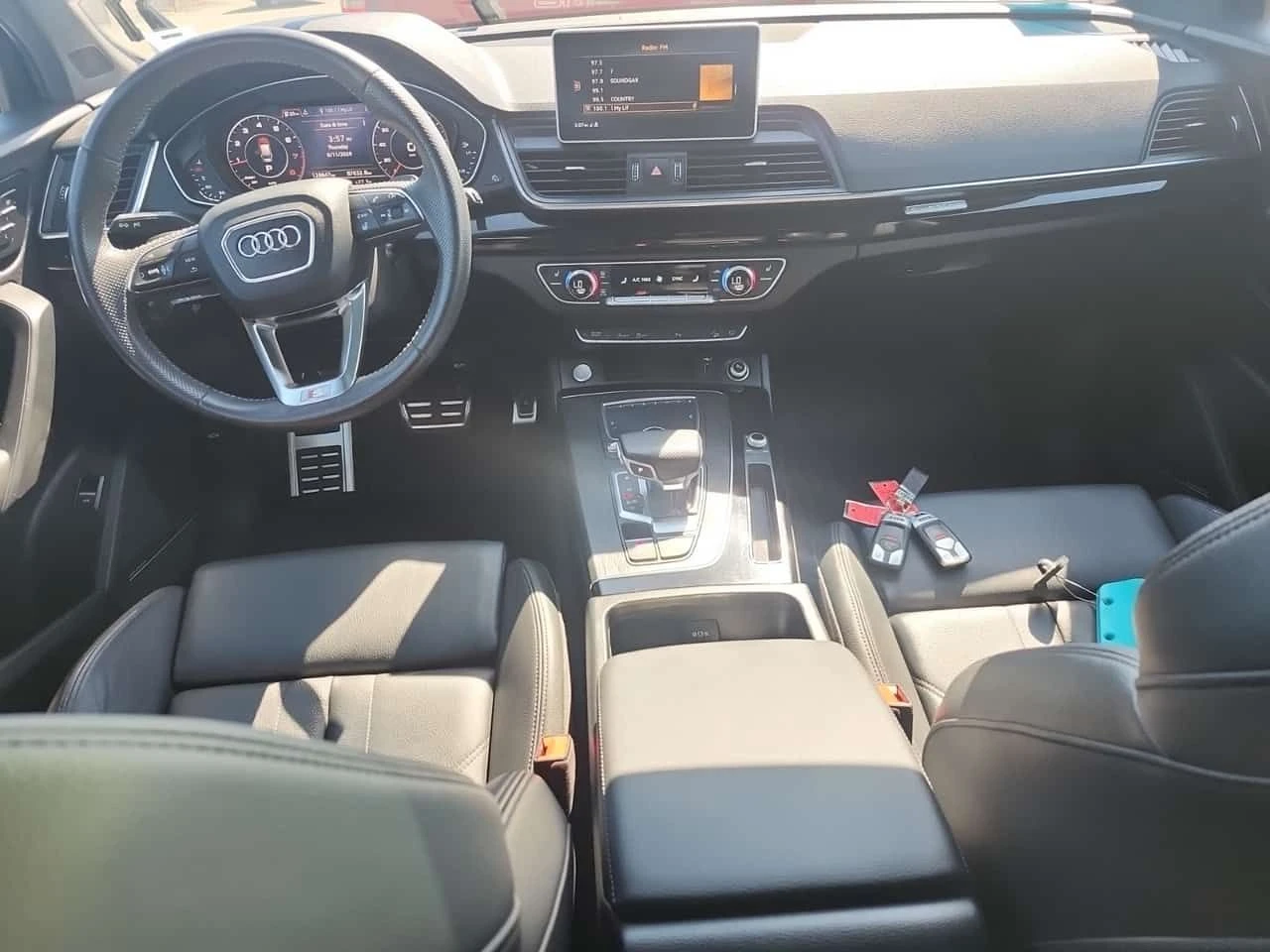 Audi Q5 * TECHNIK * CARFAX * ЦЕНА ДО БГ, снимка 12 - Автомобили и джипове - 54903359