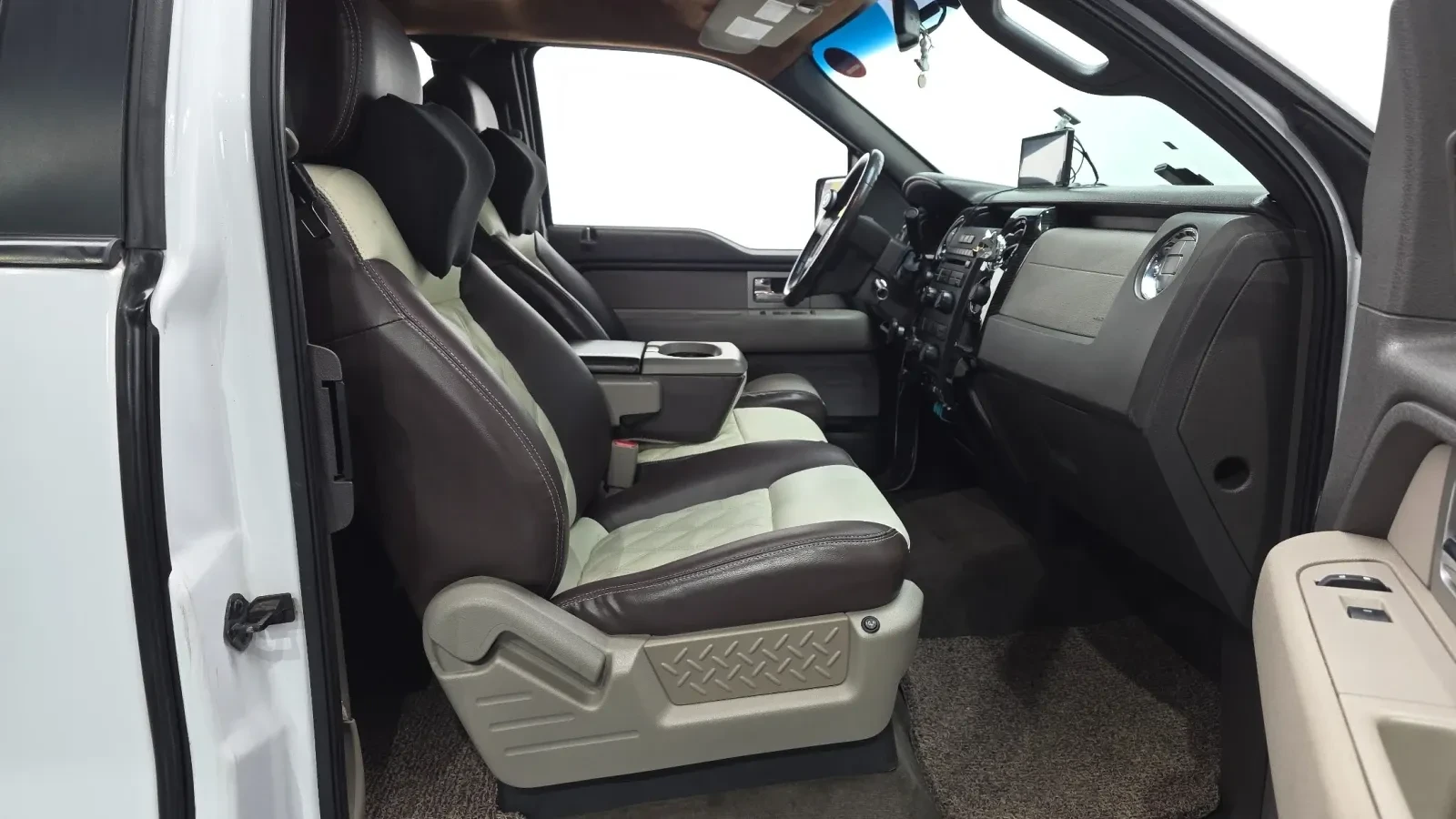 Ford F150 * * 5.4L V8 | CAMERA * *  | Mobile.bg � ����������� 7