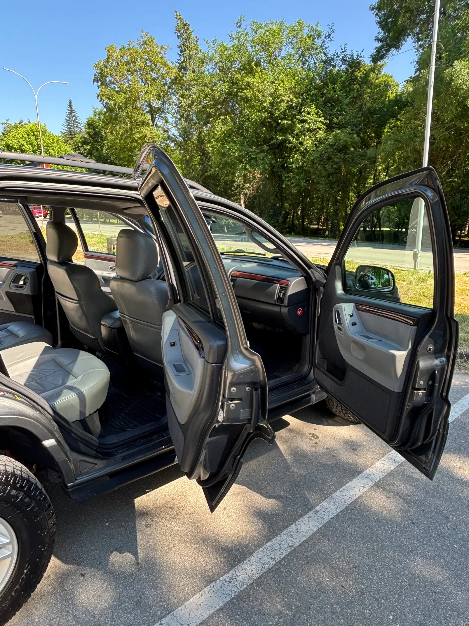 Jeep Grand cherokee OVERLAND, снимка 7 - Автомобили и джипове - 54974431