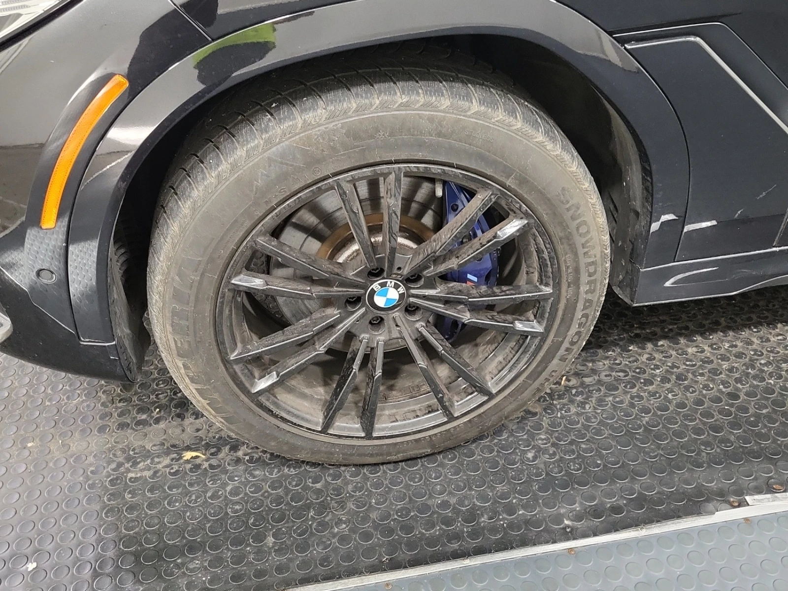 BMW X6 xDrive40i* M-PACK* HUD* 360* PANO* ОБДУХВАНЕ, снимка 6 - Автомобили и джипове - 55012348
