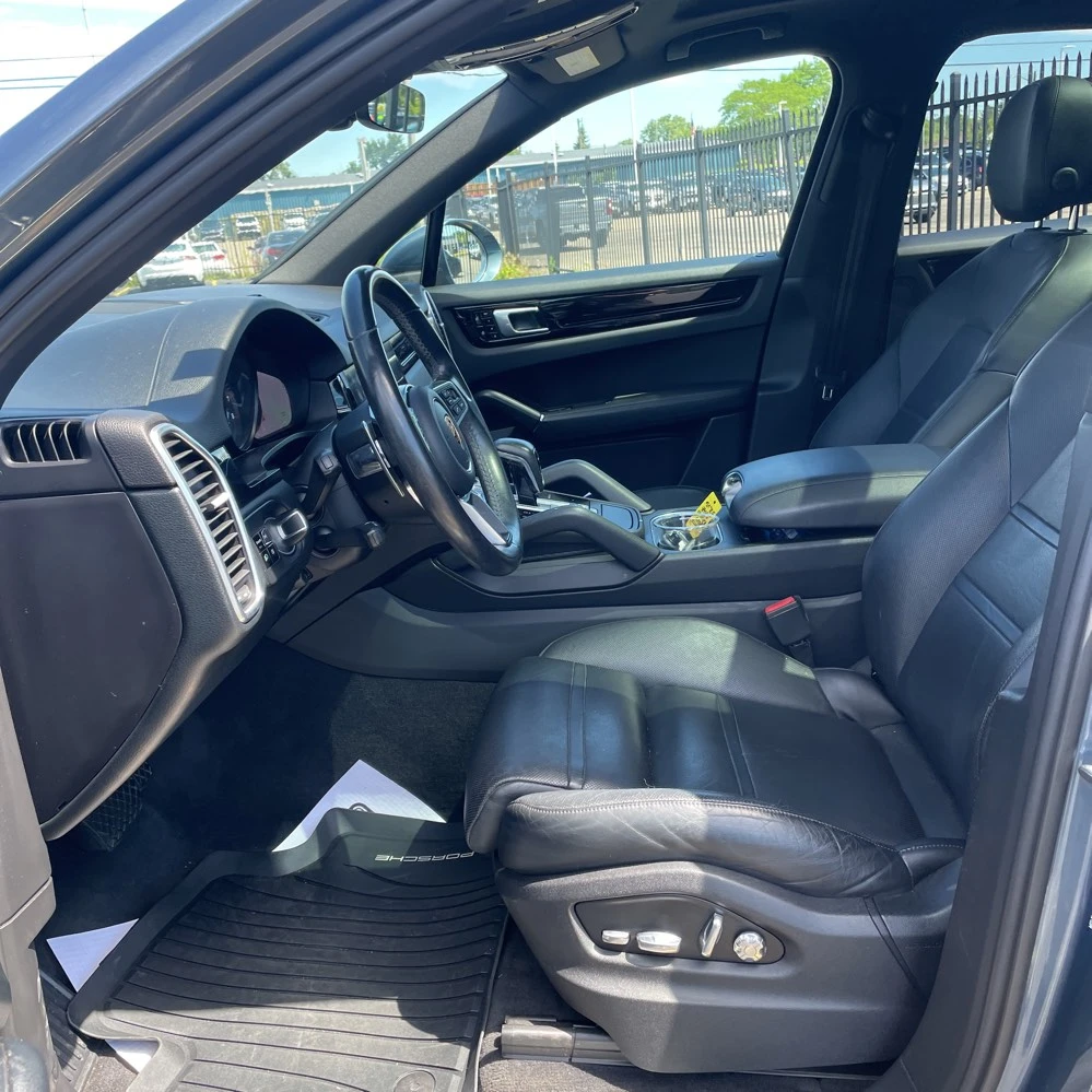 Porsche Cayenne, снимка 8 - Автомобили и джипове - 55025915