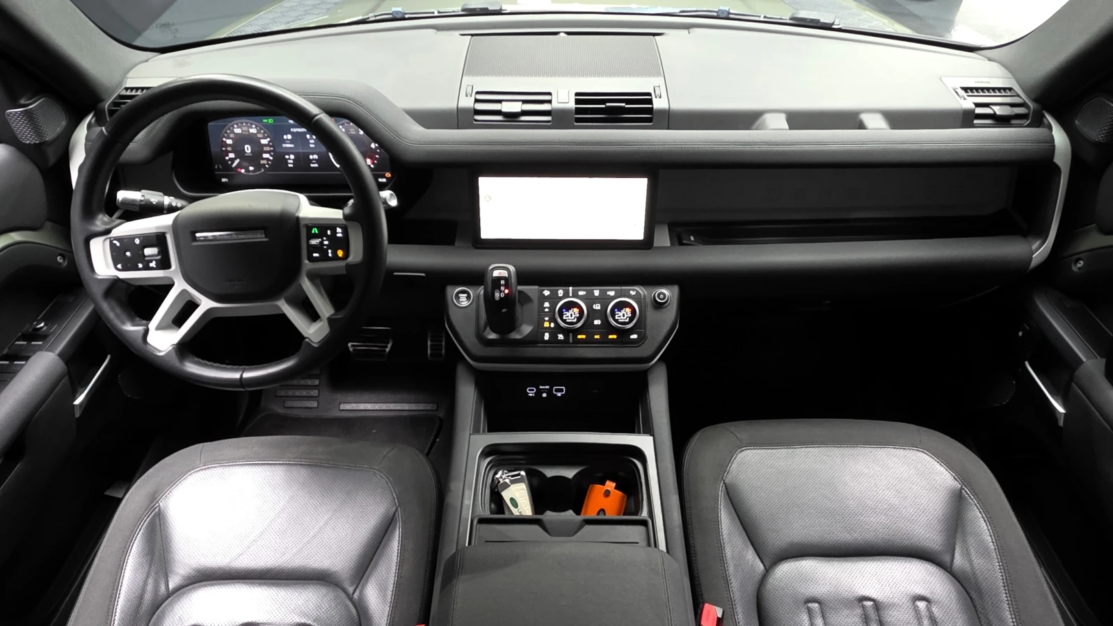 Land Rover Defender D240* 360* BLIND SPOT* ПОДГРЕВ ВОЛАН* КРАЙНА ЦЕНА, снимка 7 - Автомобили и джипове - 55496165