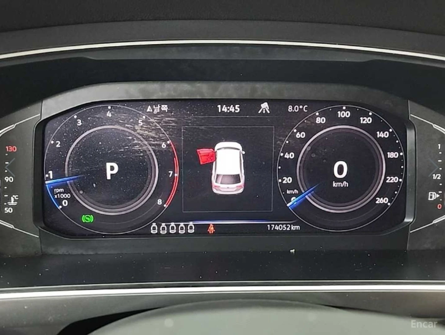 VW Tiguan R-LINE - PRESTIGE - 360 - ОБДУХ - ПОДГРЕВИ - ПАНО, снимка 6 - Автомобили и джипове - 56103569