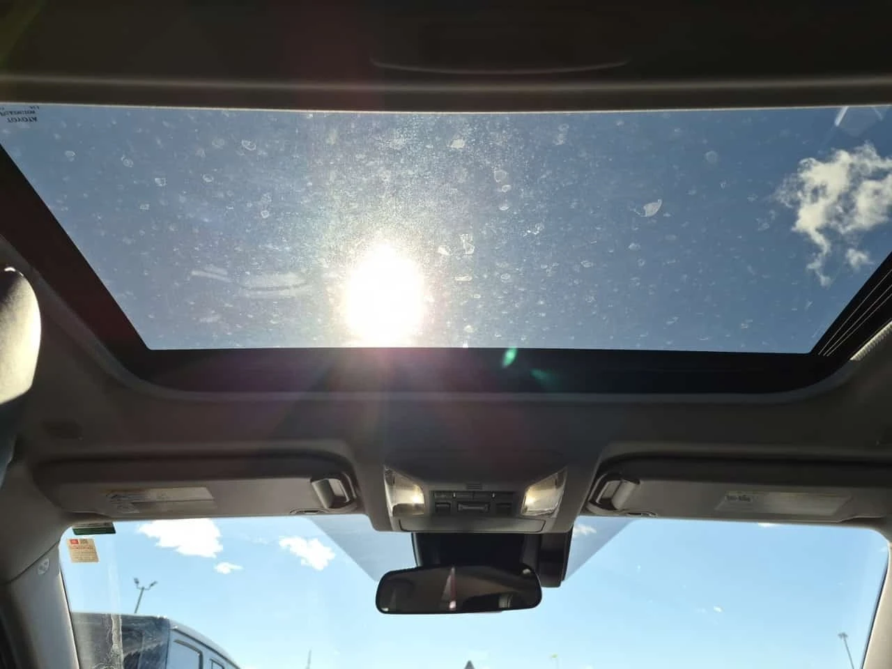 Toyota Rav4 HYBRID XLE * AWD * CARFAX *  | Mobile.bg � ����������� 12