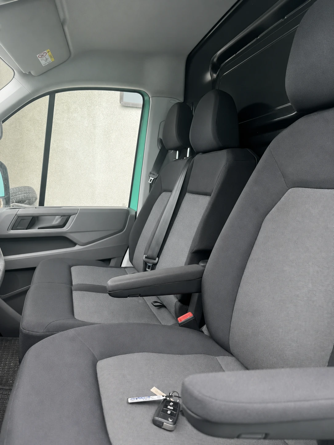 VW Crafter e-Crafter, снимка 5 - Бусове и автобуси - 54543712