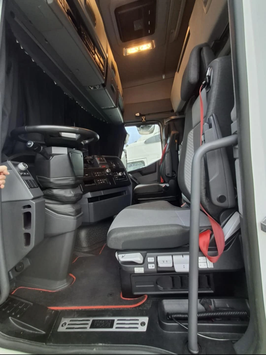 Renault T 520 High - изображение 6