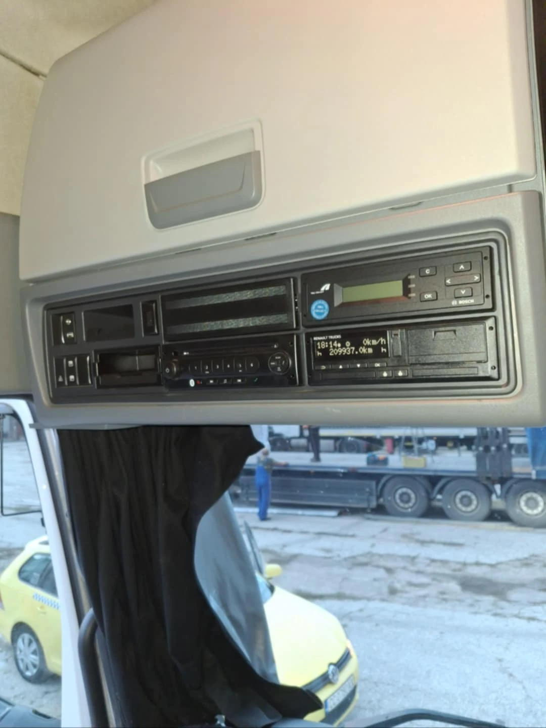 Renault T 520 High - изображение 9