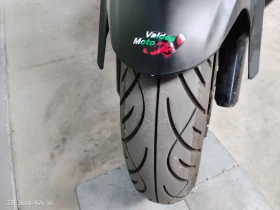 Sym GTS Joymax Z+ 300 ABS TC LED, снимка 9