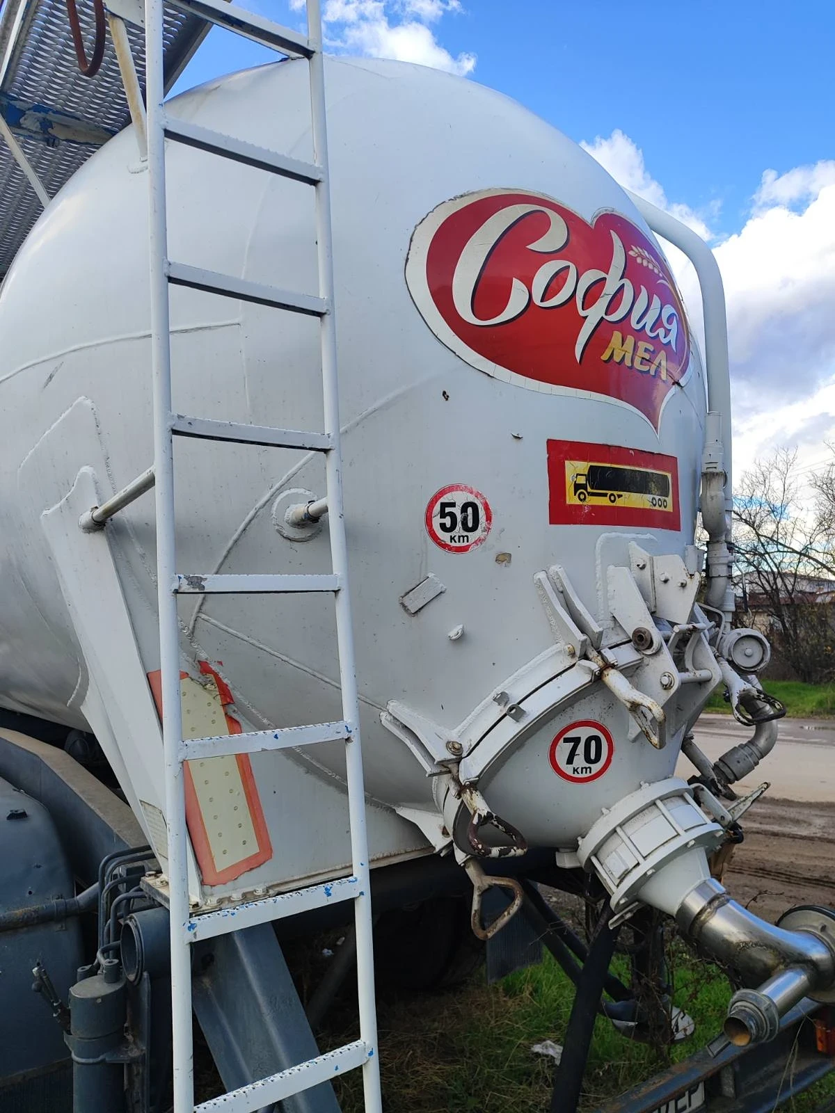  Kaessbohrer | Mobile.bg   12