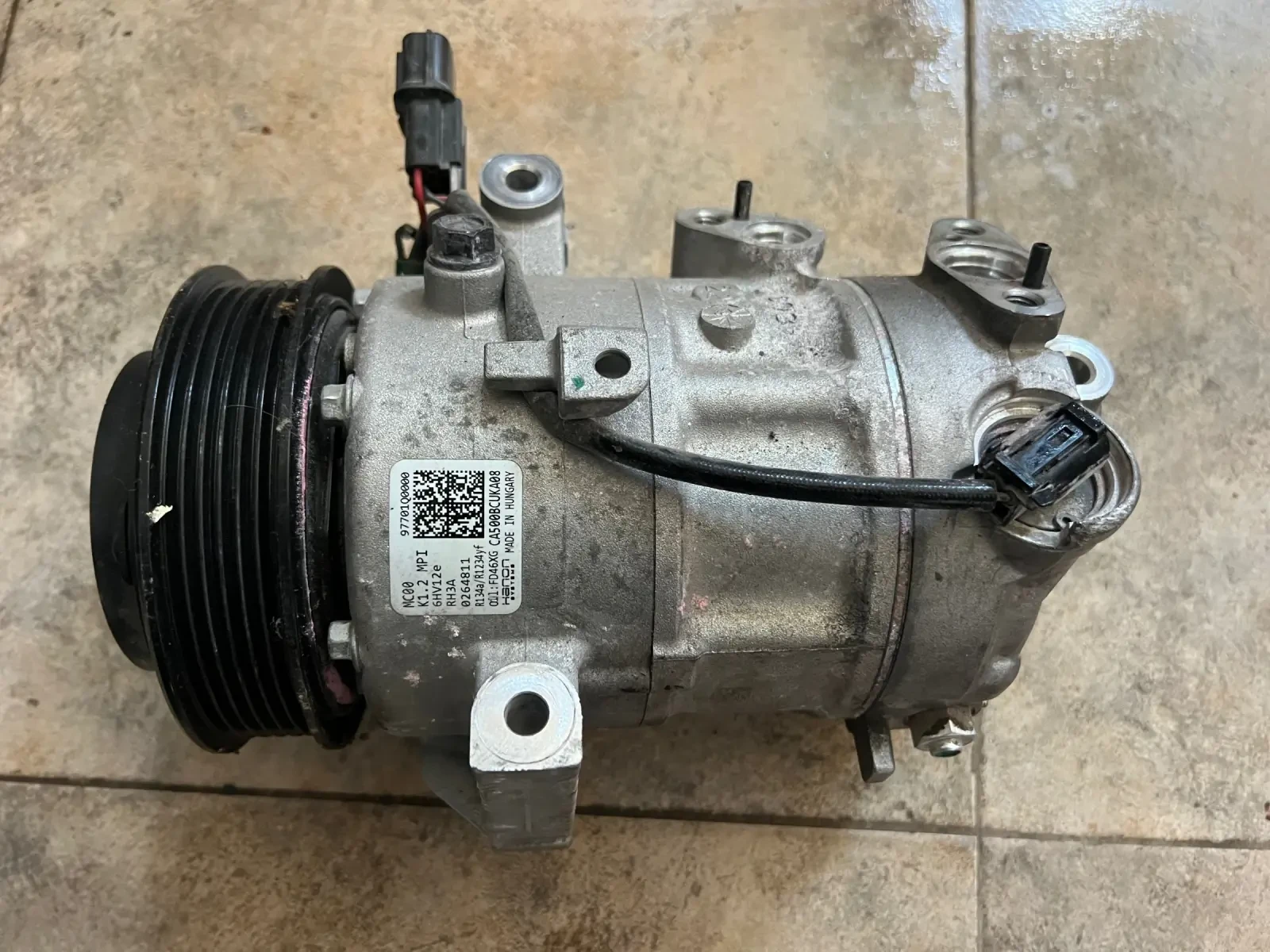 97701Q0000   HYUNDAI I 20 2022 BAYON 97701Q0000 6HV12e | Mobile.bg   1