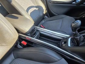 Opel Zafira 2.0CDTi 6+ 1 Климатроник* Подгрев* Панорама, снимка 12