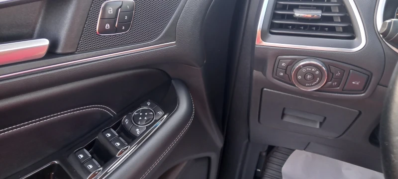 Ford Edge FULL 4Х4 ИЗКЛЮЧИТЕЛН СЕРВИ КНИЖК ОБСЛУЖН УНИКТ НОВ, снимка 15 - Автомобили и джипове - 12148932