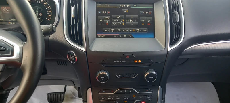 Ford Edge FULL 4Х4 ИЗКЛЮЧИТЕЛН СЕРВИ КНИЖК ОБСЛУЖН УНИКТ НОВ, снимка 13 - Автомобили и джипове - 12148932