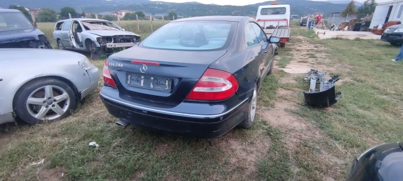 Mercedes-Benz CLK 170кс, снимка 3 - Автомобили и джипове - 40982237