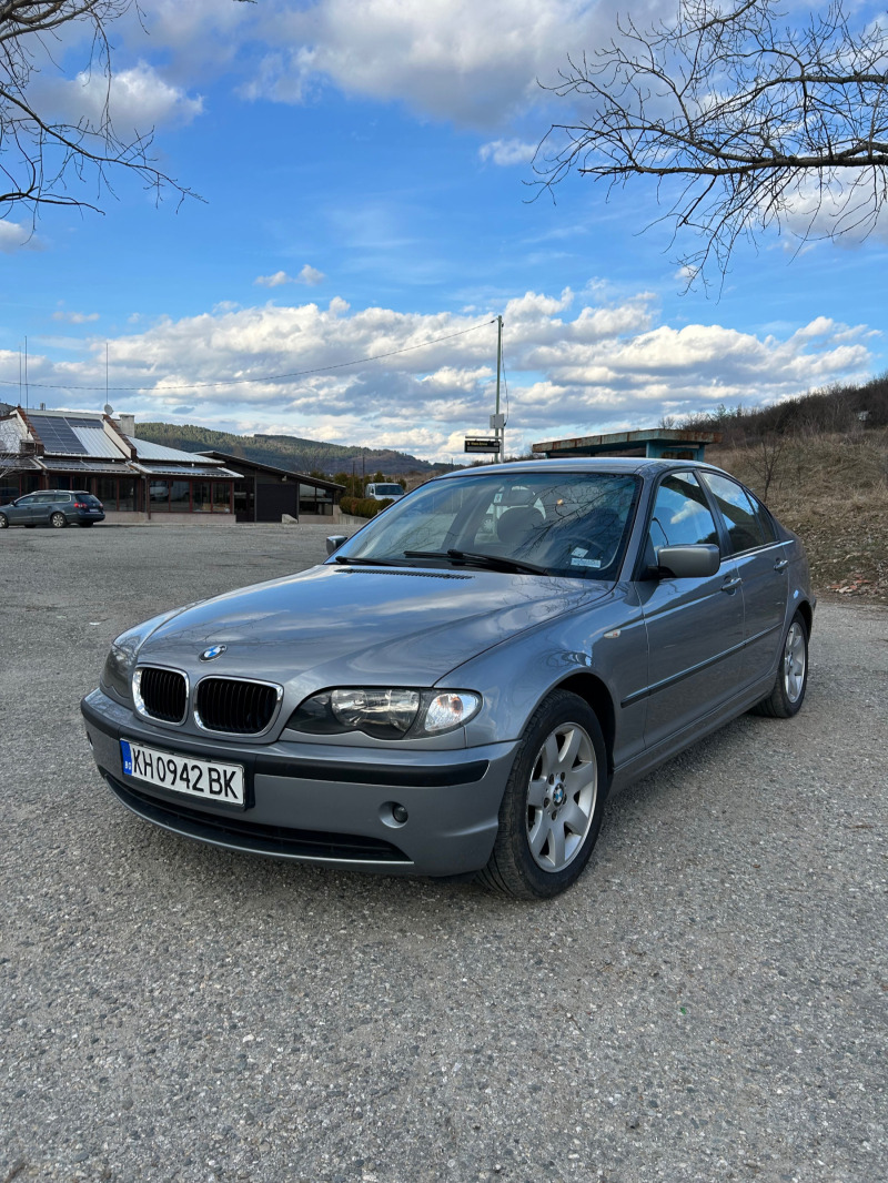 BMW 320 FACELIFT 6 скорости, снимка 1 - Автомобили и джипове - 46354504