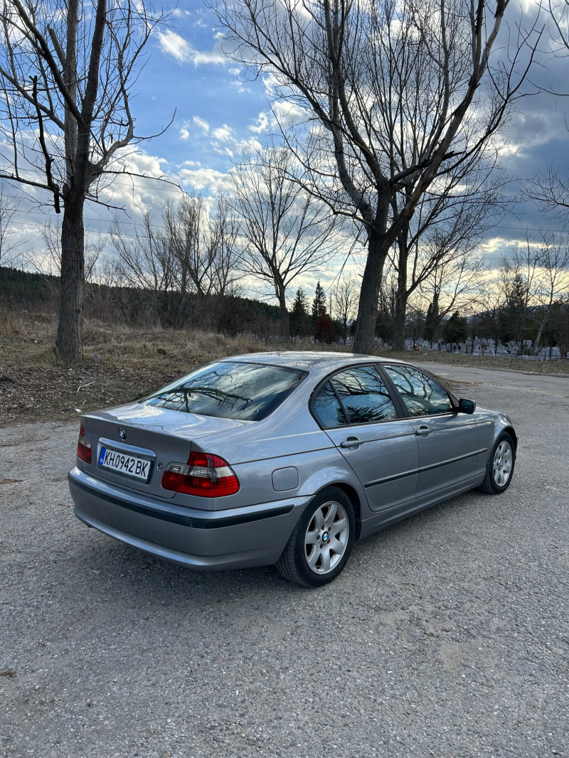 BMW 320 FACELIFT 6 скорости, снимка 4 - Автомобили и джипове - 46354504