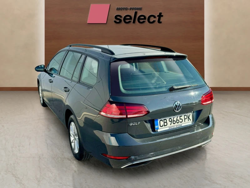 VW Golf 1.6, снимка 17 - Автомобили и джипове - 47956381