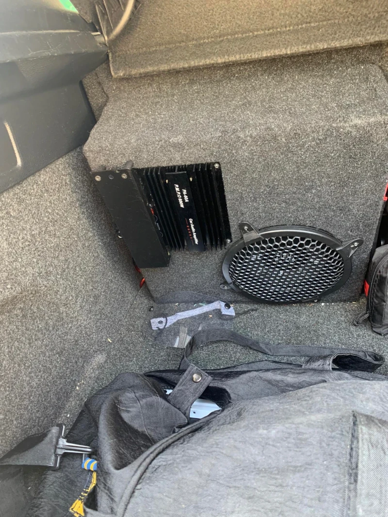 VW Scirocco, снимка 14 - Автомобили и джипове - 52393997