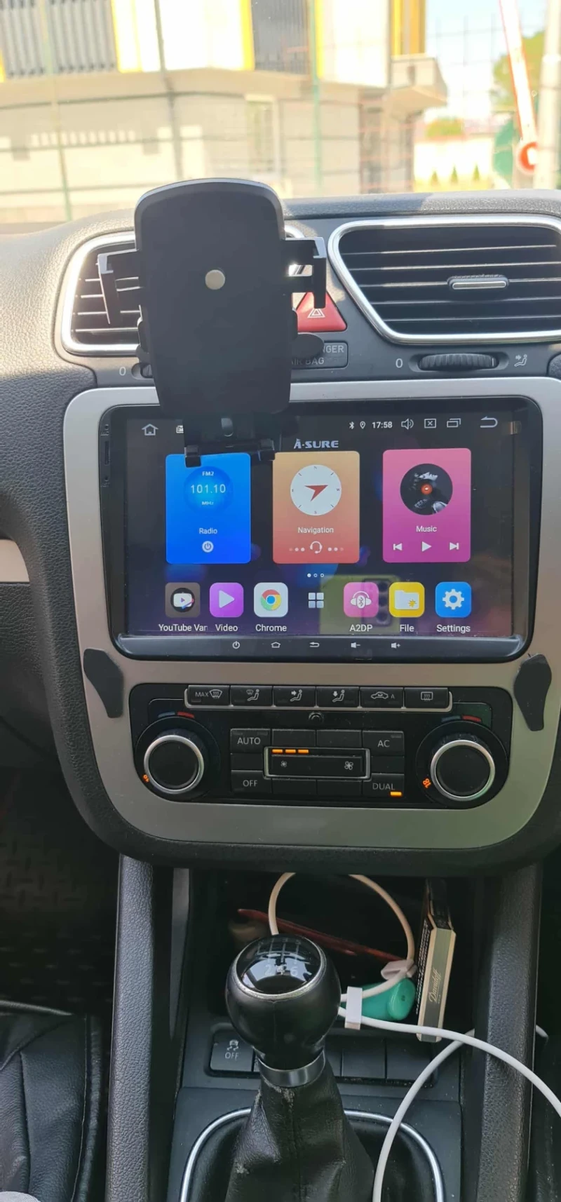 VW Scirocco, снимка 6 - Автомобили и джипове - 52393997