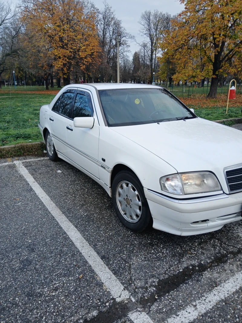 Mercedes-Benz C 250 2500 турбо дизел , снимка 7 - Автомобили и джипове - 52677114