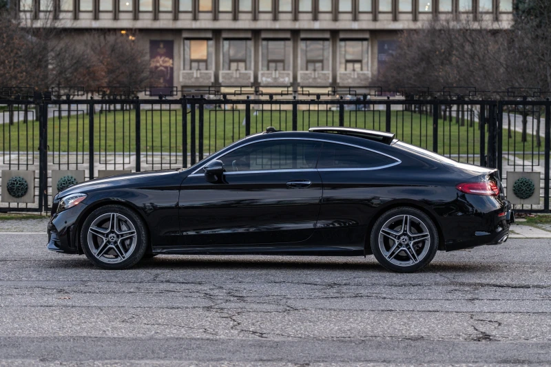 Mercedes-Benz C 300 AMG Line/4Matic/Full Led/360Cam/Burmester/91000km, снимка 3 - Автомобили и джипове - 52728985