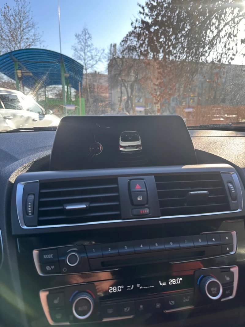 BMW 220 d Кабрио, снимка 11 - Автомобили и джипове - 53208359