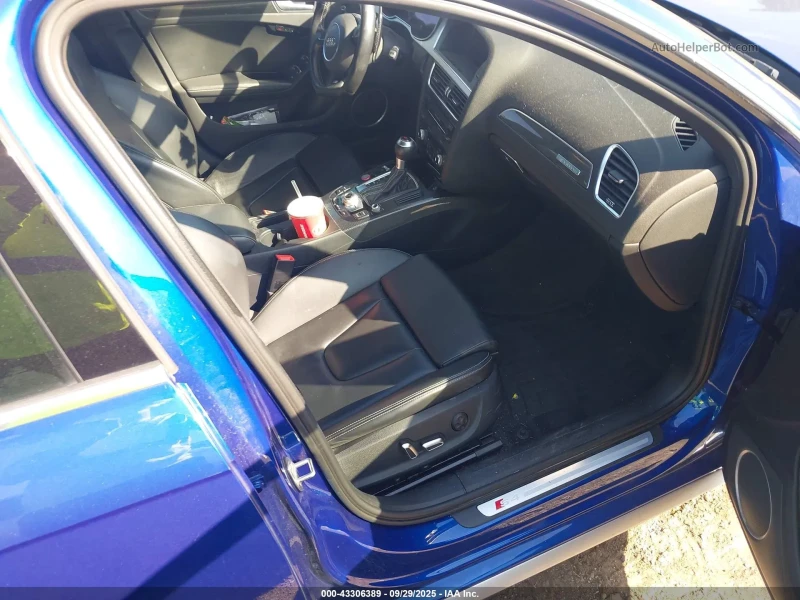 Audi S4 3.0T PREMIUM PLUS, снимка 10 - Автомобили и джипове - 53328209