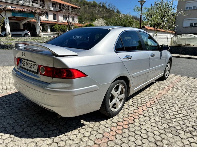 Honda Accord  - изображение 6