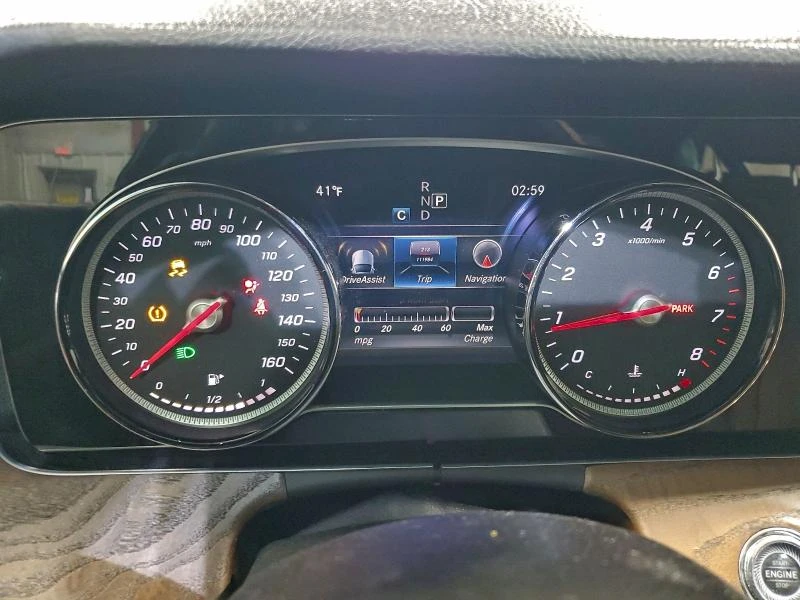 Mercedes-Benz E 300 2.0L 4 Rear-wheel drive, снимка 15 - Автомобили и джипове - 53220906
