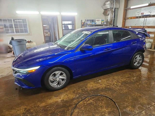 Hyundai Elantra 2.0L 4 Front Wheel Drive | Mobile.bg � ����������� 2