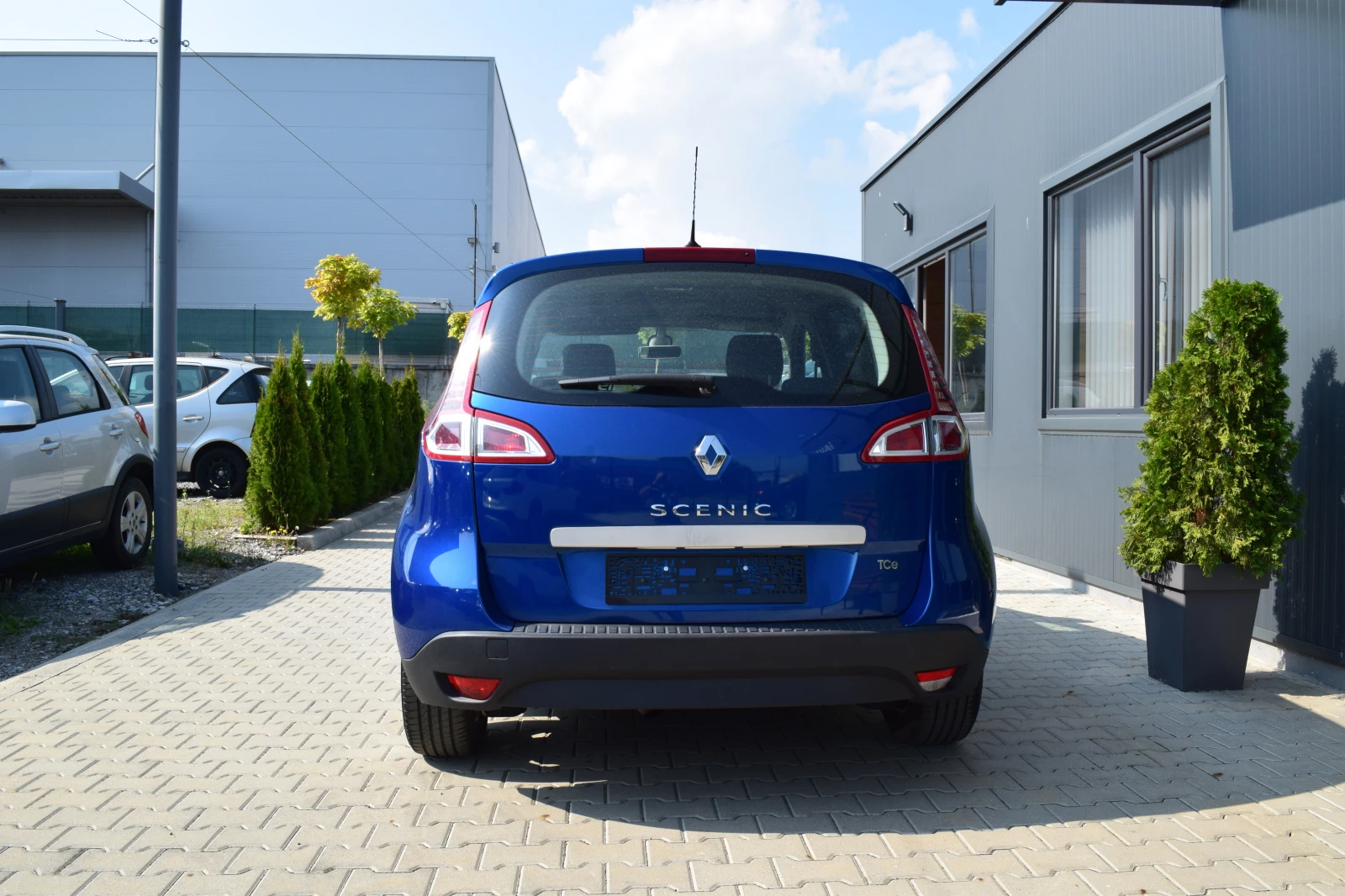 Renault Scenic TCe 130 - изображение 4