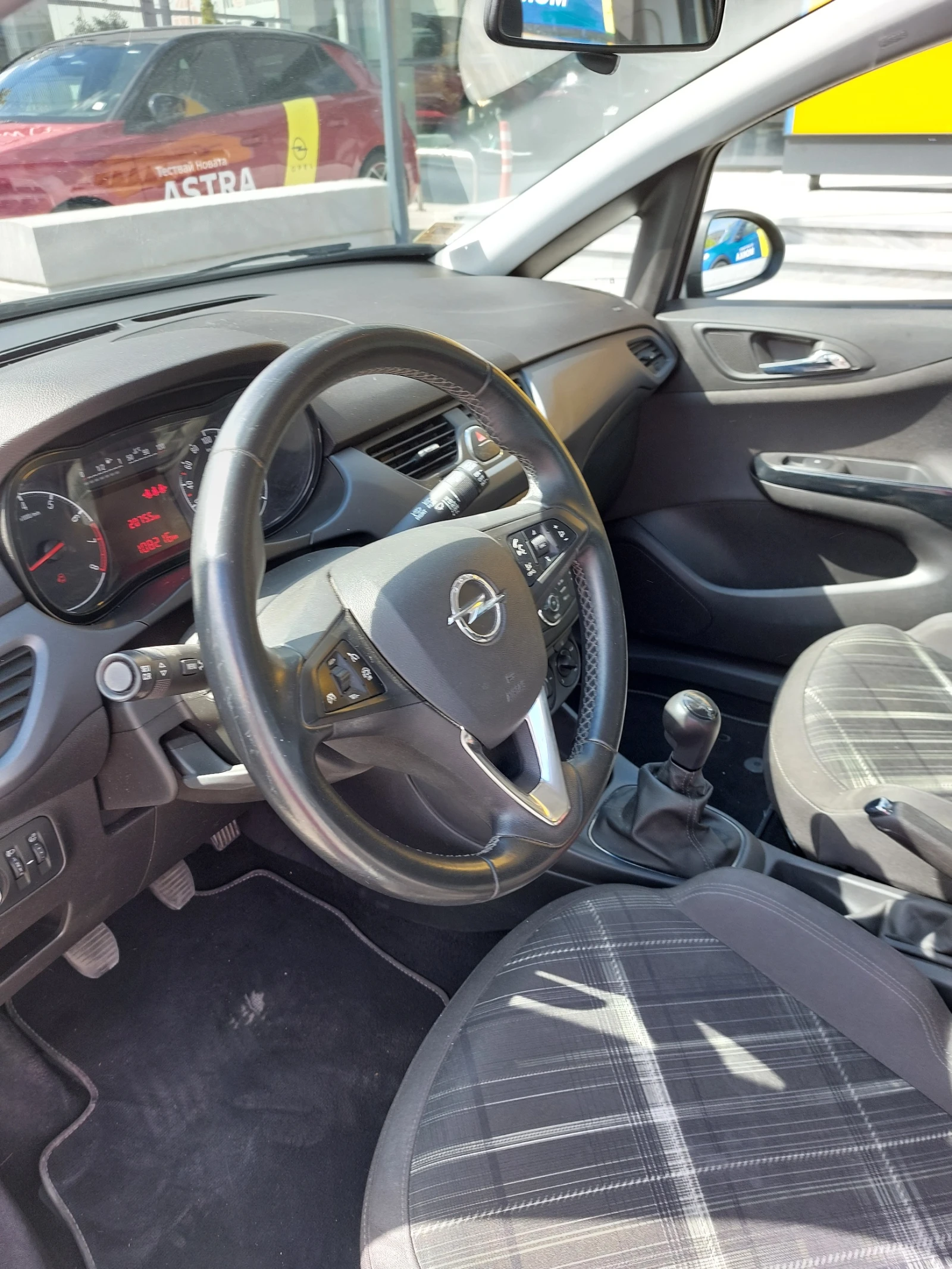 Opel Corsa SELECTION, 5 ВРАТИ   ХЕЧБЕК - изображение 6