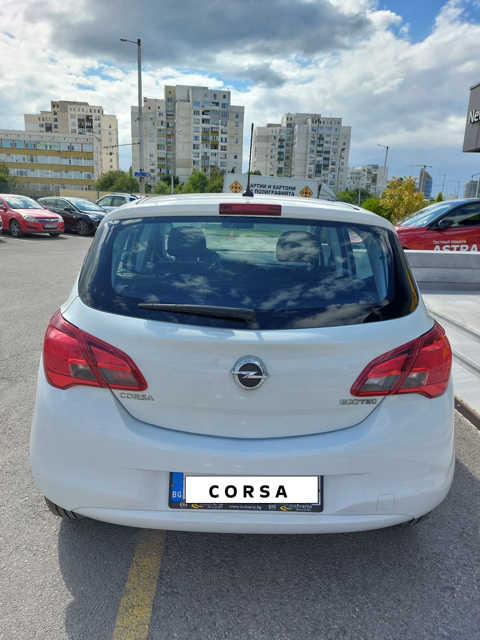 Opel Corsa SELECTION, 5 ВРАТИ   ХЕЧБЕК - изображение 5