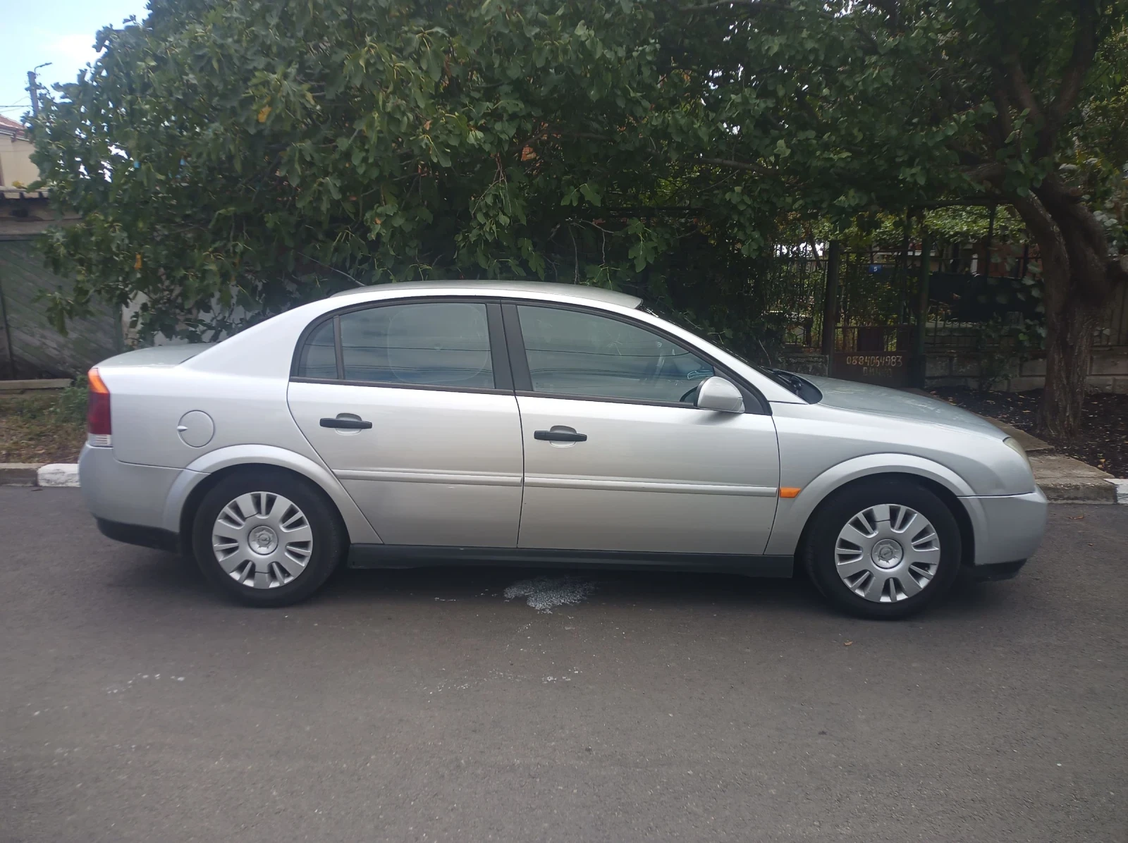 Opel Vectra 1.8 - изображение 2