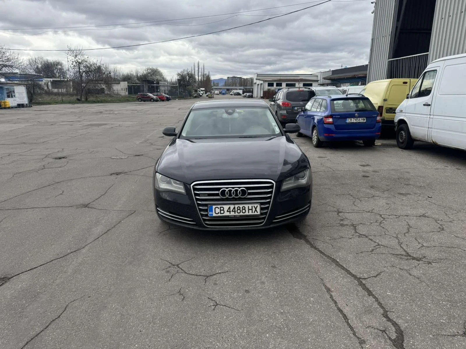 Audi A8 4200 - изображение 3