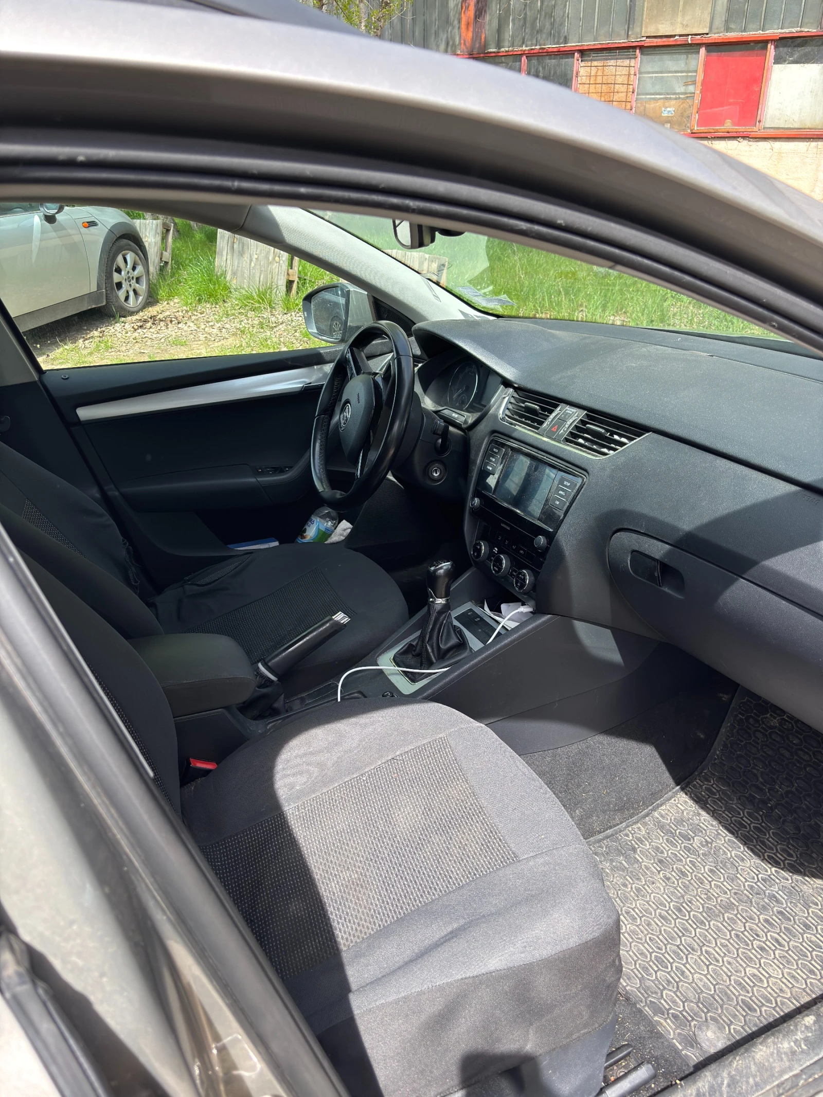 Skoda Octavia 1.5 TSI - изображение 4