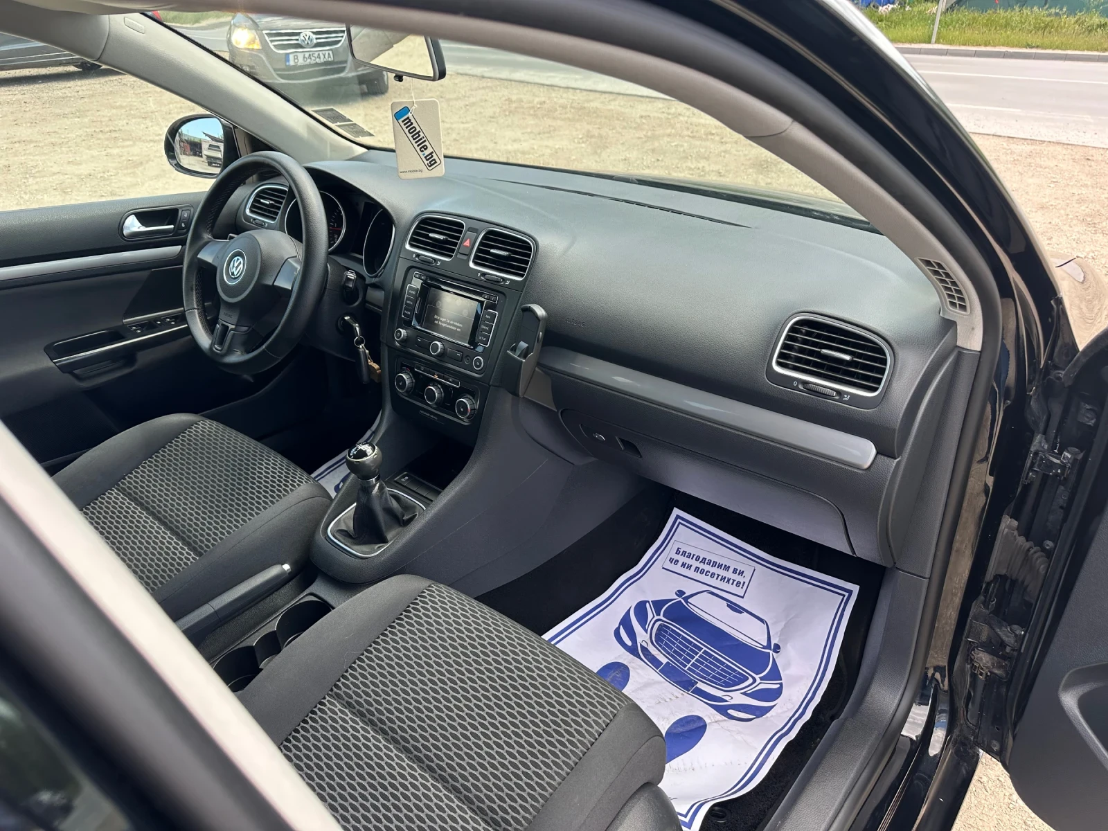 VW Golf 1.6tdi! Navigation! EU5!  | Mobile.bg — изображение 12