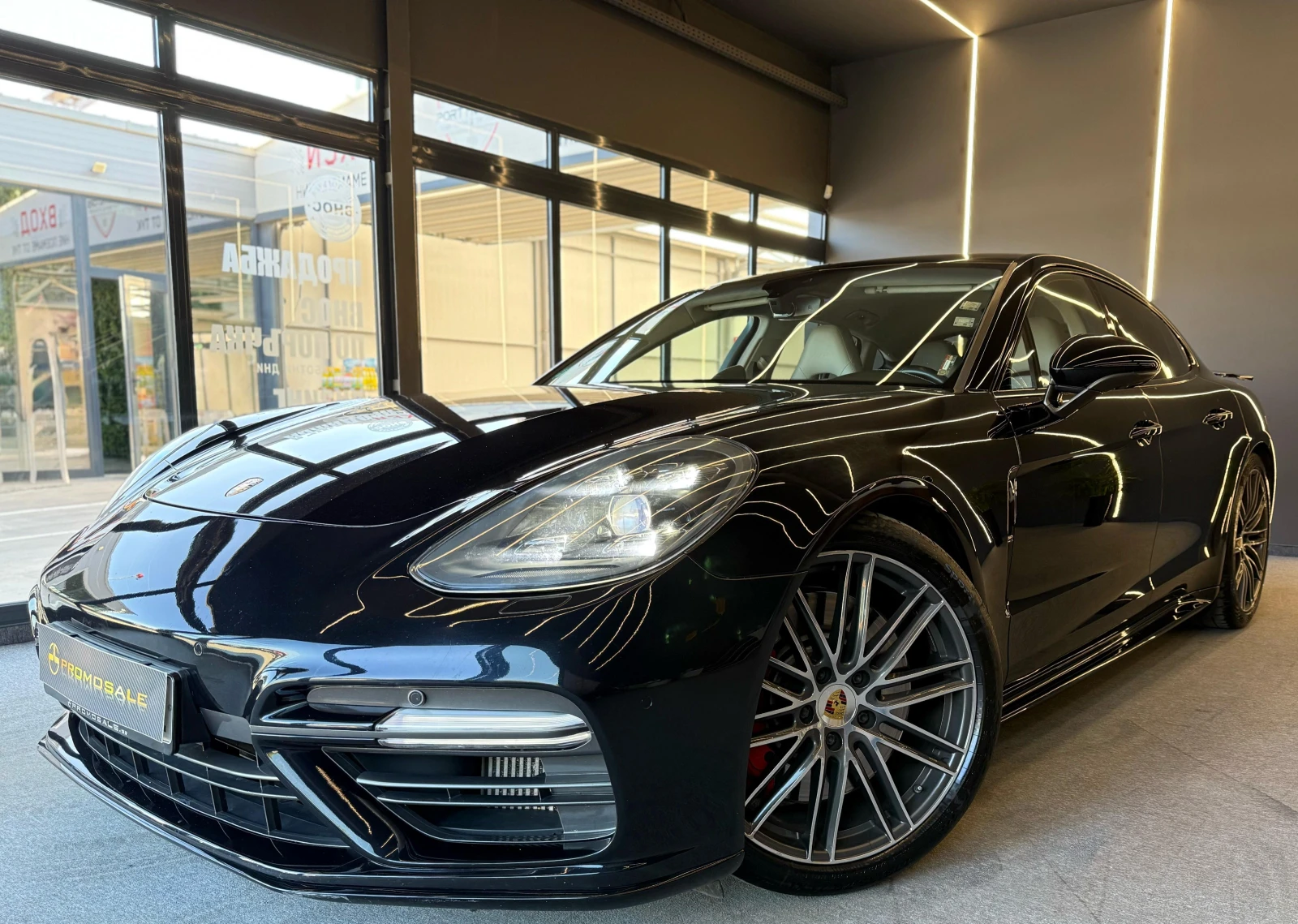 Porsche Panamera Turbo* PDK* Лизинг* Обдхване*  - изображение 3