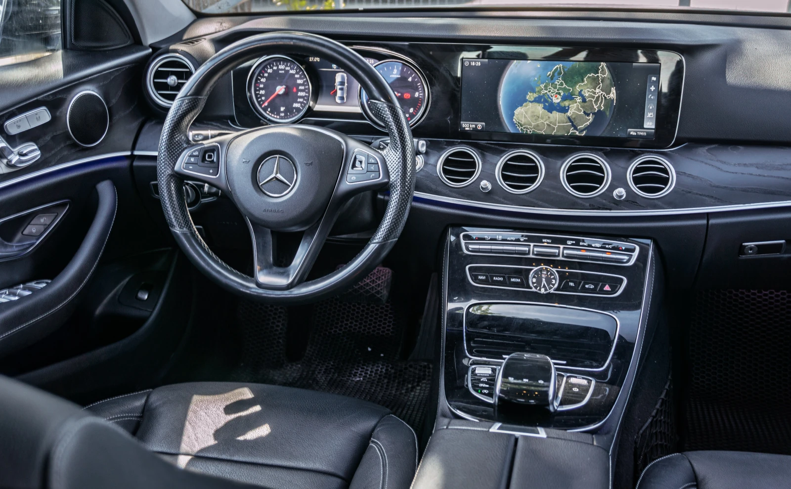 Mercedes-Benz E 220 220CDI - 9G 6МГАРАНЦИЯ-РЕАЛНИ КМ!ТОП СЪСТОЯНИЕ! - изображение 9