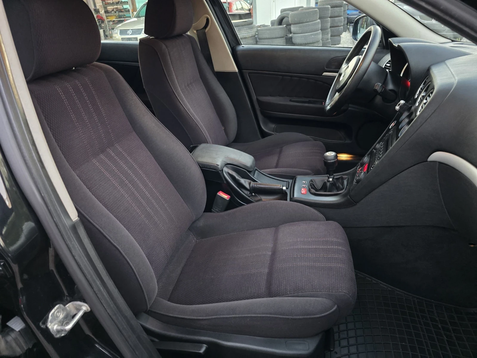 Alfa Romeo 159 1.9JTDm - изображение 8