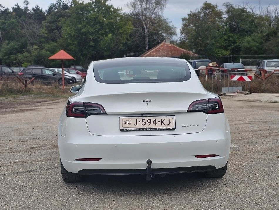 Tesla Model 3  4х4 Европейска Гаранция - изображение 4